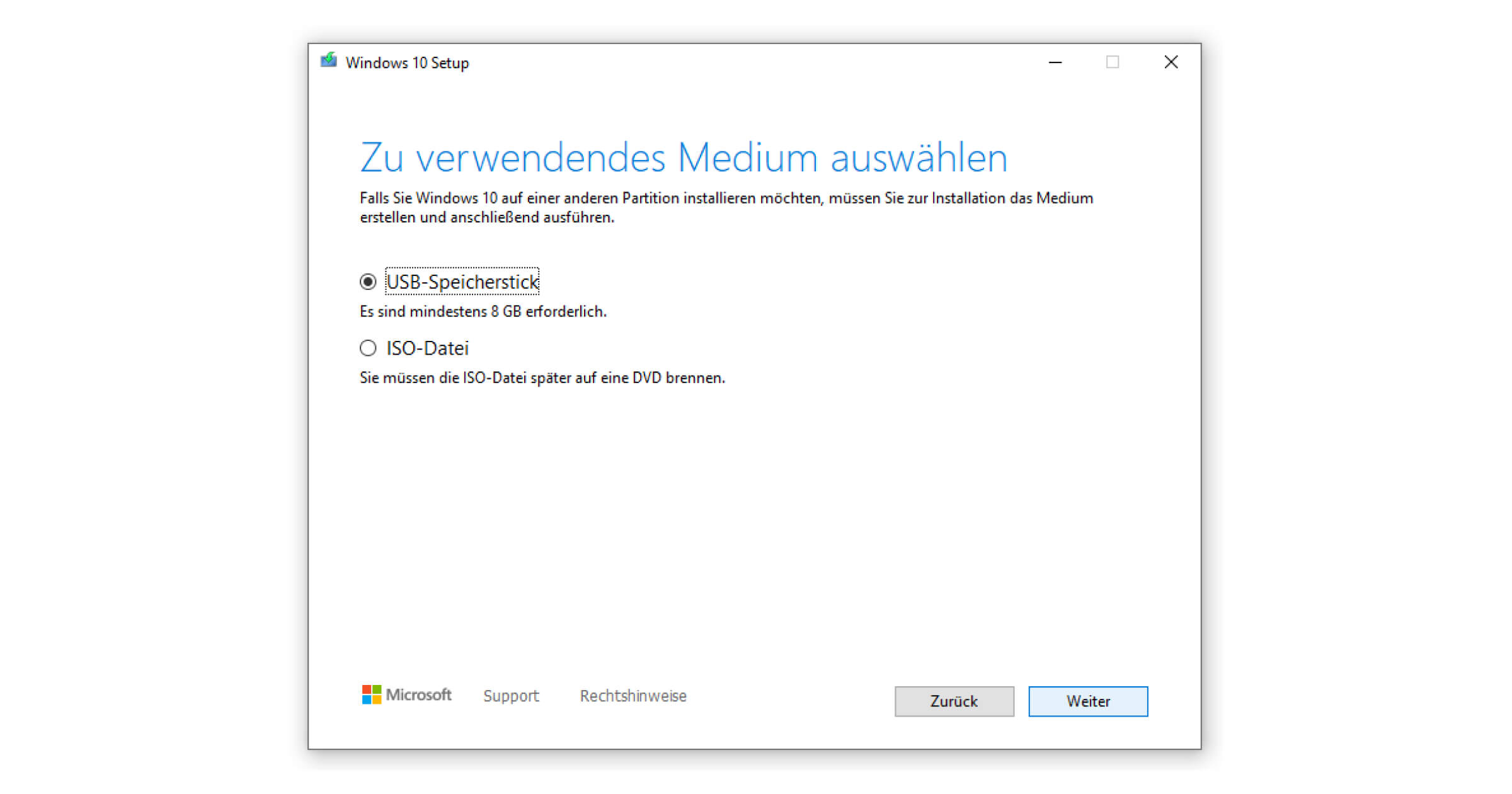 Für die ISO-Datei von Windows 10 benötigst du einen DVD-Brenner